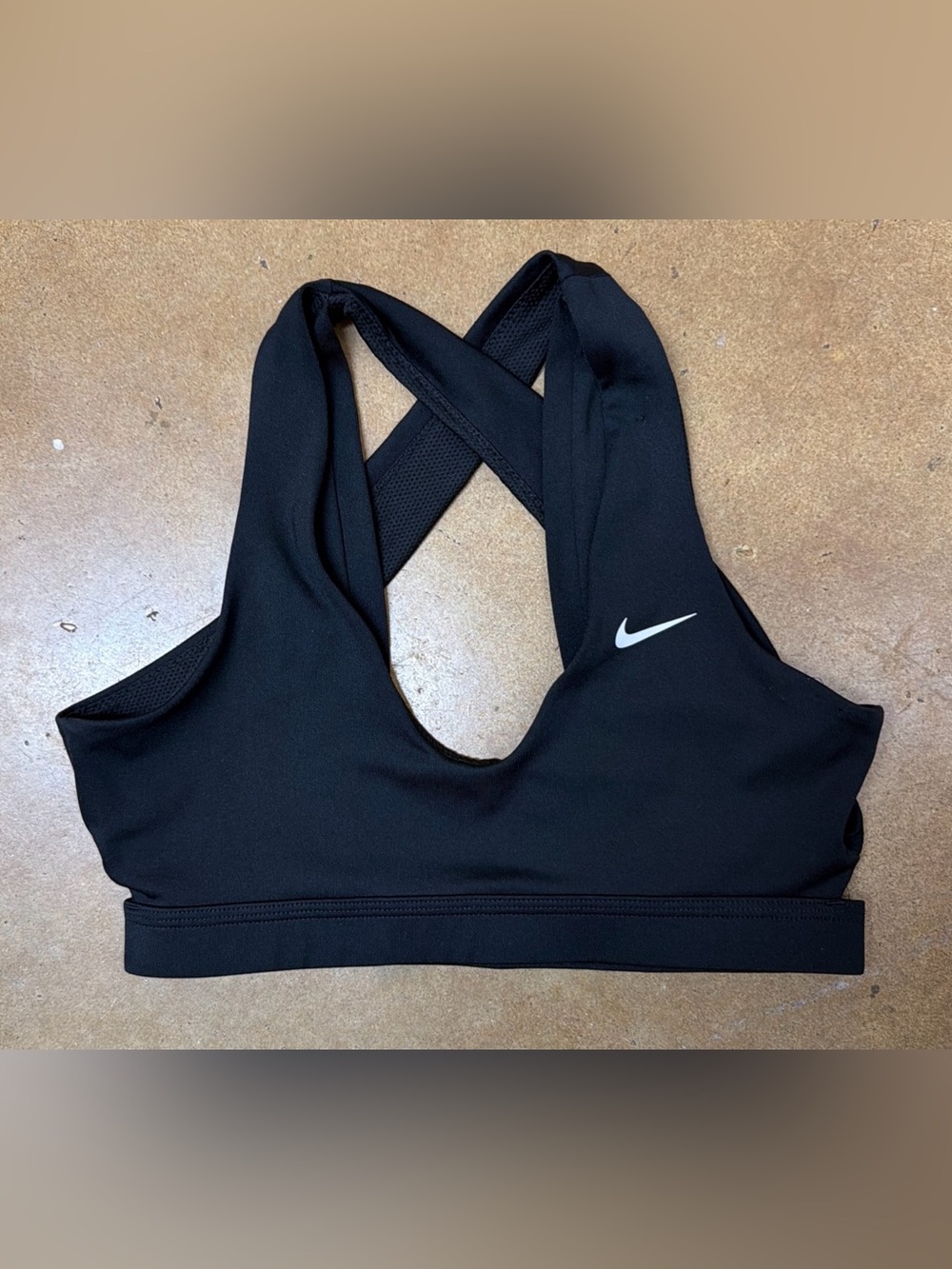 Nike Dri-FIT Womens Black Strappy Cross Back Sports Bra Mesh Lined Size Small
